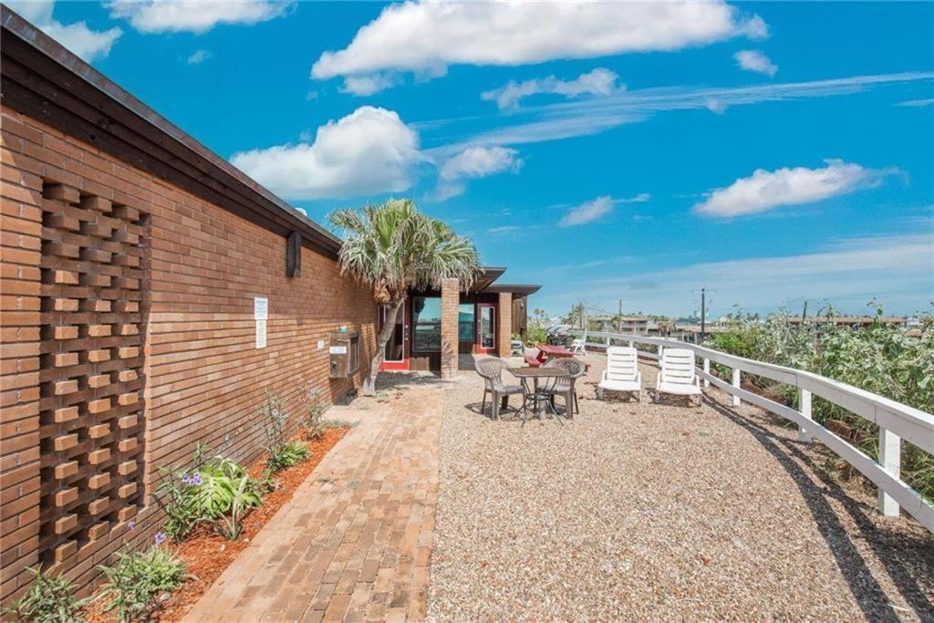 Belles Sea Inn Port Aransas Extérieur photo